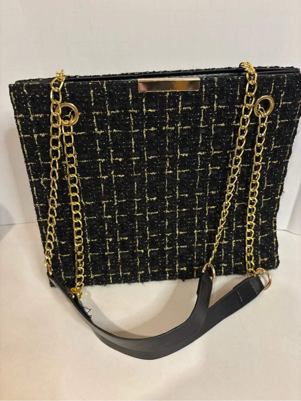 Black Tweed Shoulder Bag with Gold Chain Strap